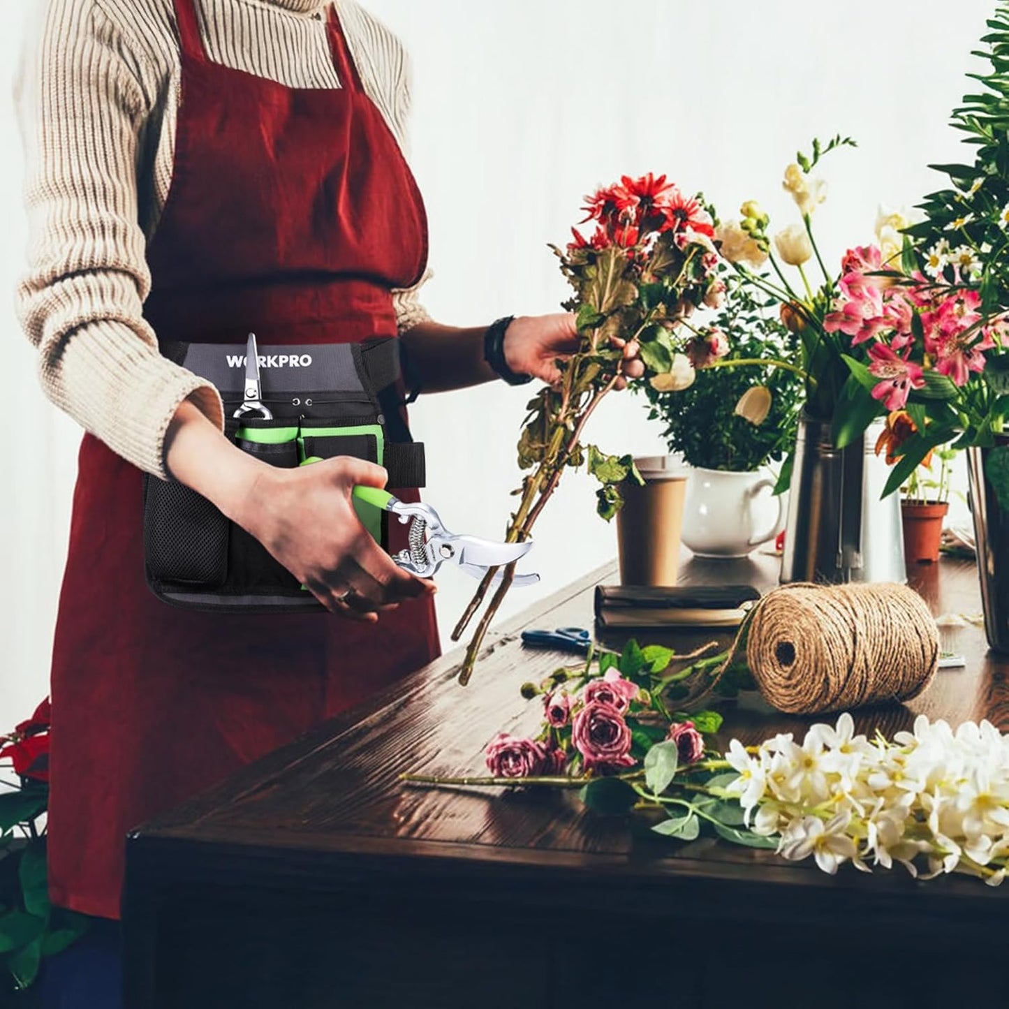 WORKPRO 2-Piece Pruning Shears and Garden Tool Belt Set, Gardening Belt with 5 Pockets and Adjustable Waist Belt, 8" Bypass Garden Shears and 8'' Handing Pruner with Steel Straight Blade