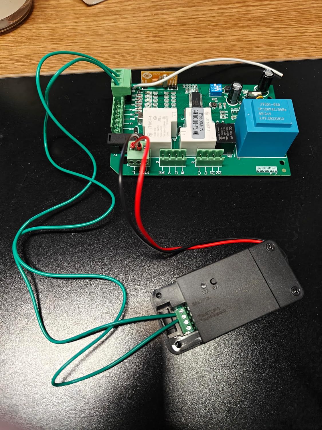 WiFi Control for Sliding Gate Opener 110V 220V Remote Control for Swing Gate Opener with Tuya and Smart Lift APP